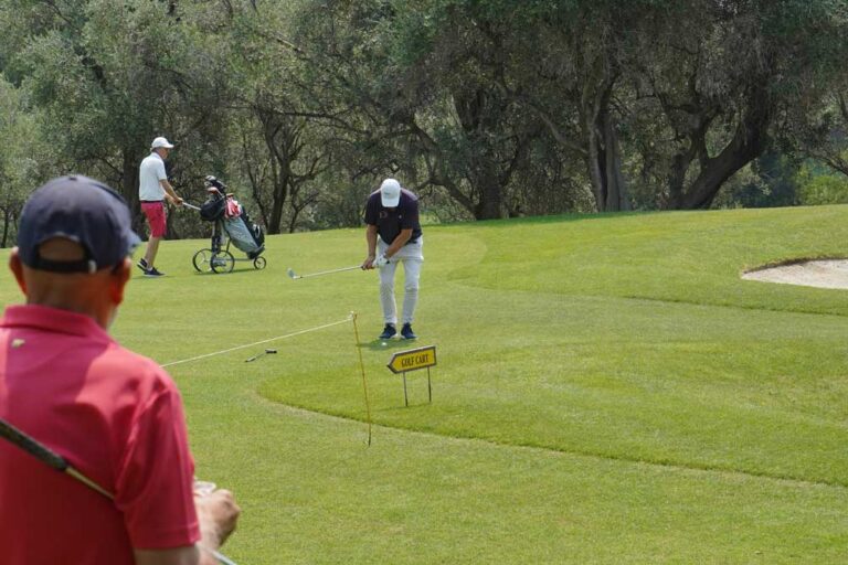 Gara di golf organizzata da AdHoc Sanremo, una fase della competizione